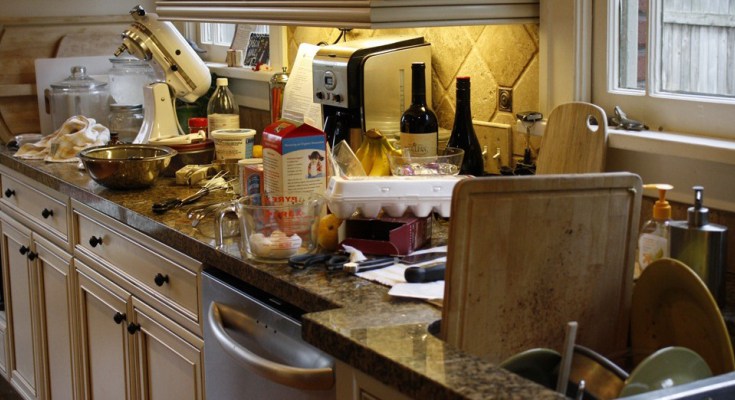messy-kitchen